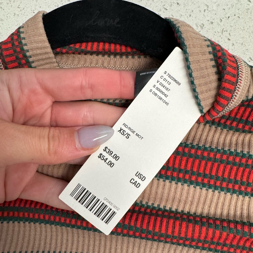 Striped Cropped Sweater - Picture 5 of 5